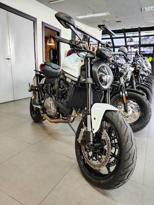 DUCATI MONSTER 937 DUCATI MONSTER 937